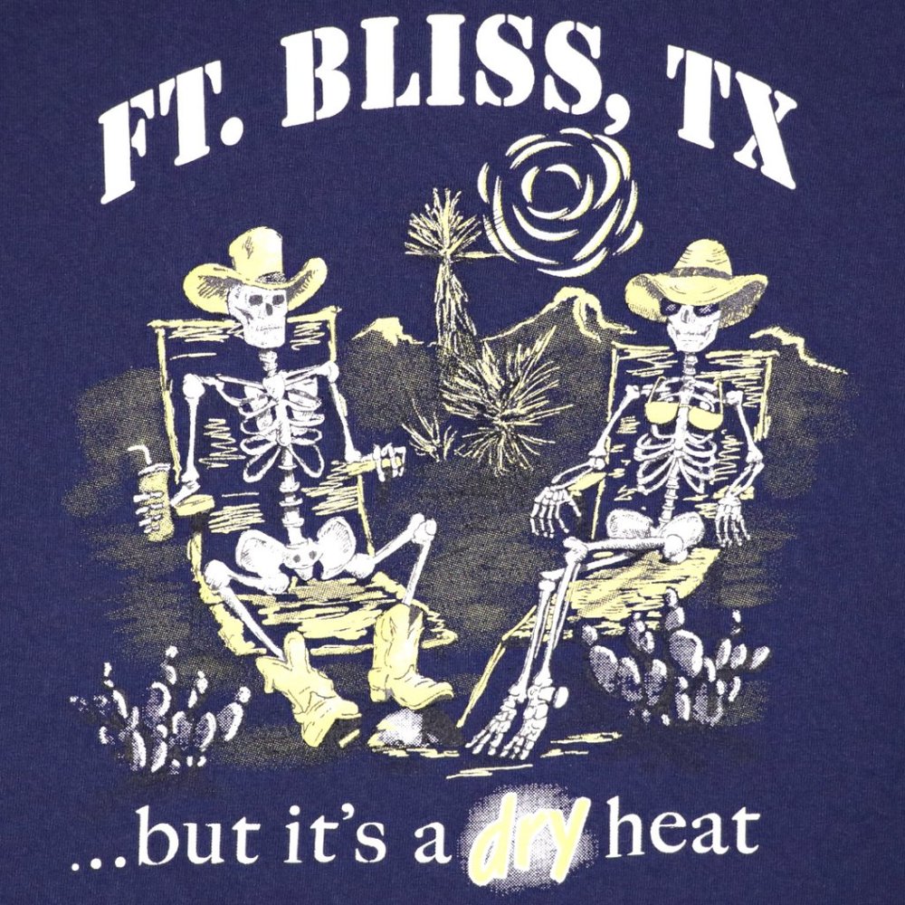 Ft. Bliss Texas Blue Short Sleeve T-Shirt But it's a Dry Heat Men's Size Large
